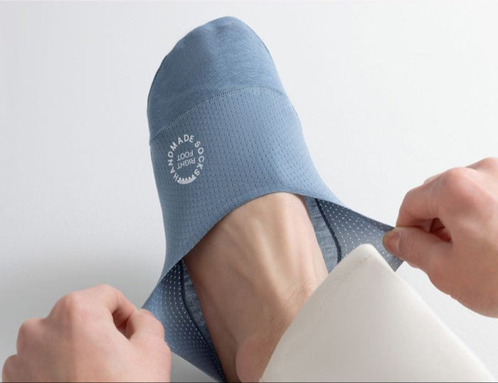 AeroGlide Sweat-Free Ankle Socks