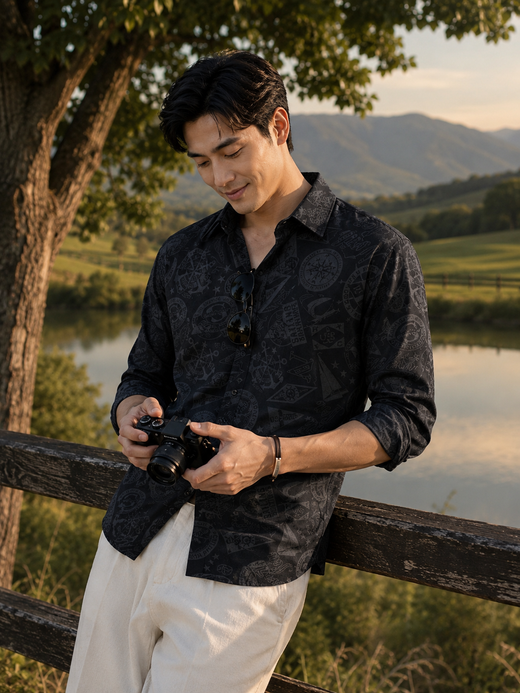 Sovereign Seamless Signature Shirt