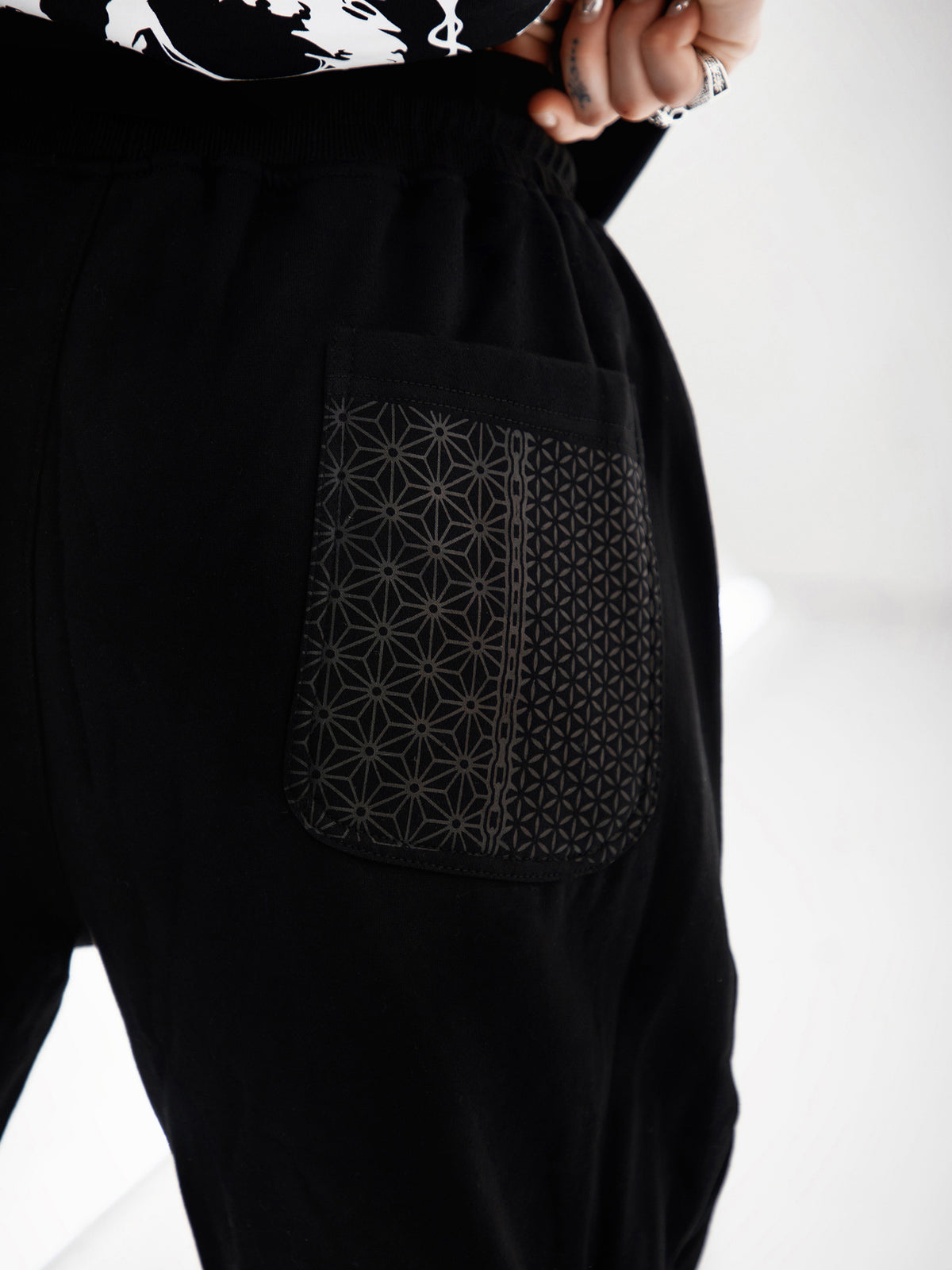 SEEDS OF LIGHT ✦ Luxe Joggers