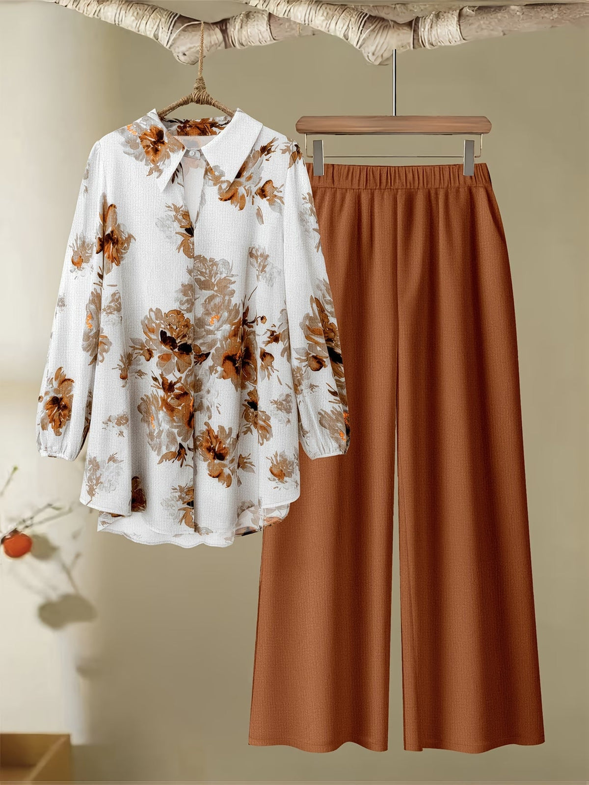 Women's Floral Color-Block Blouse &amp; Relaxed Trousers Co-Ord Set