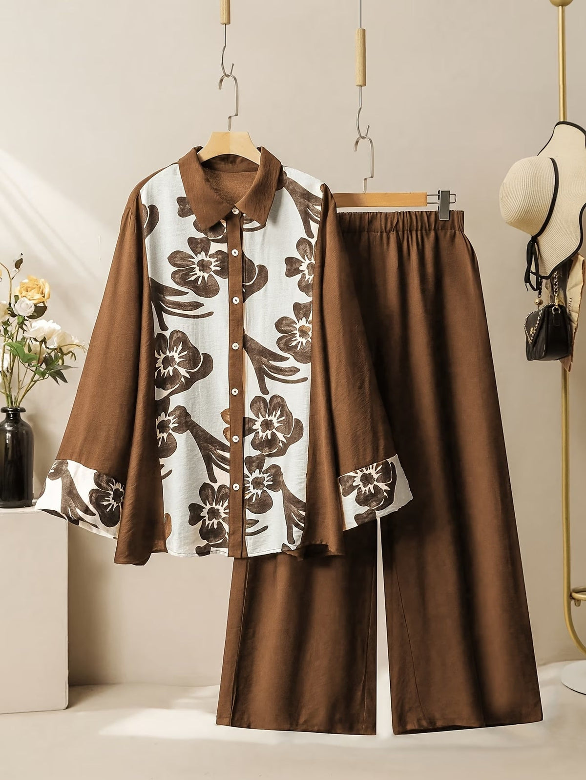 Women's Floral Color-Block Blouse &amp; Relaxed Trousers Co-Ord Set