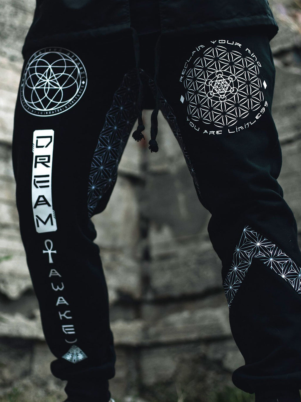 DREAM AWAKE V1 ✦ Joggers