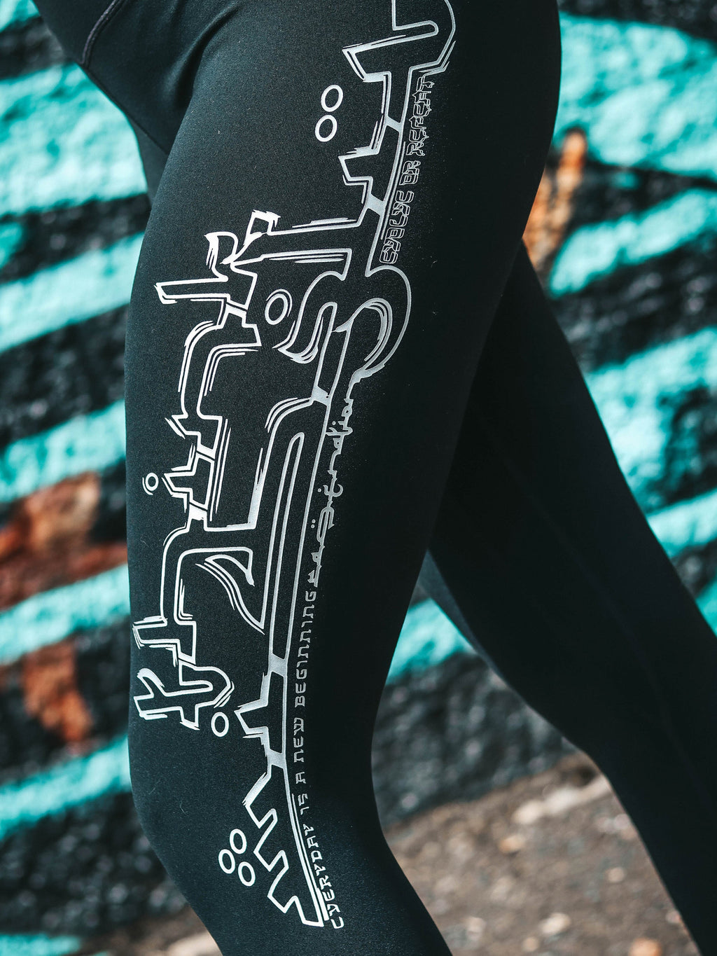 THINK WISELY ✦ Yoga Pants